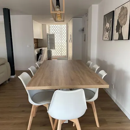 Piso Moderno De Lujo Junto A La Plaza Triangular 公寓